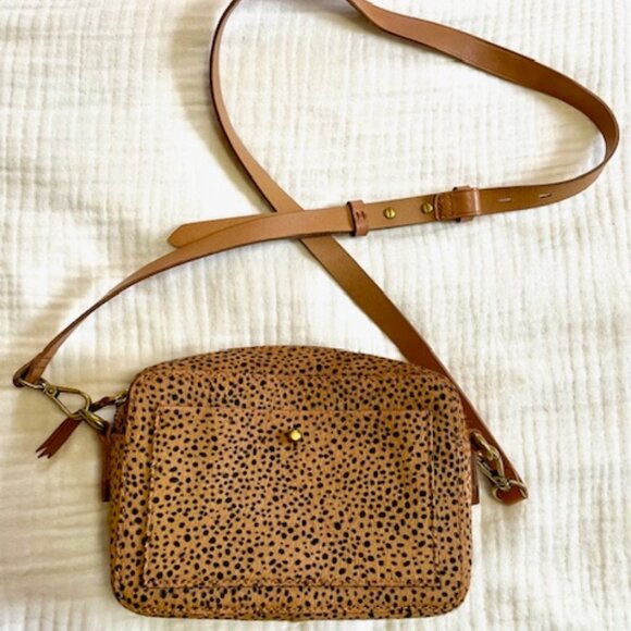 Madewell Transport Camera Bag in Animal Print - Picture 7 of 7